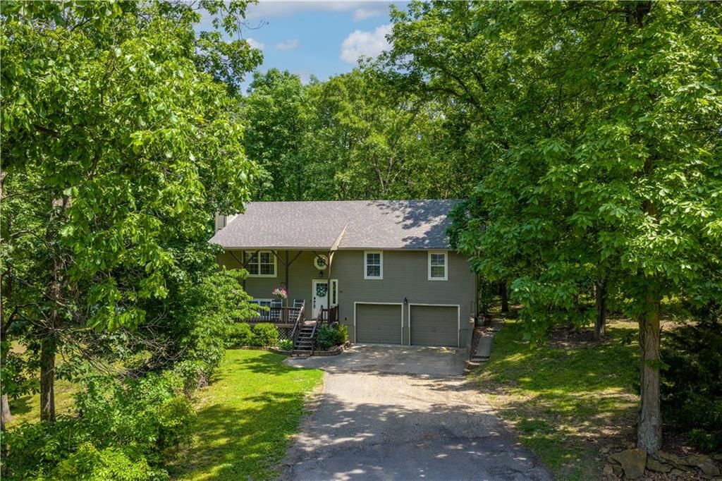 141 SE 611 Road, Warrensburg