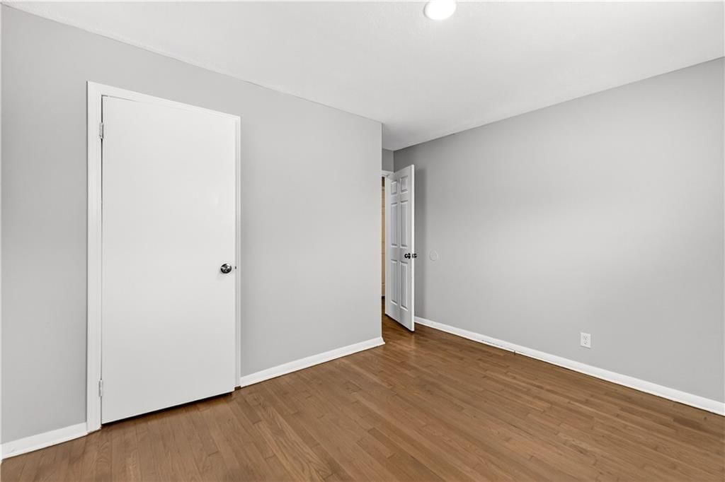 Photo 23 of 43 - 7409 E 51st Street