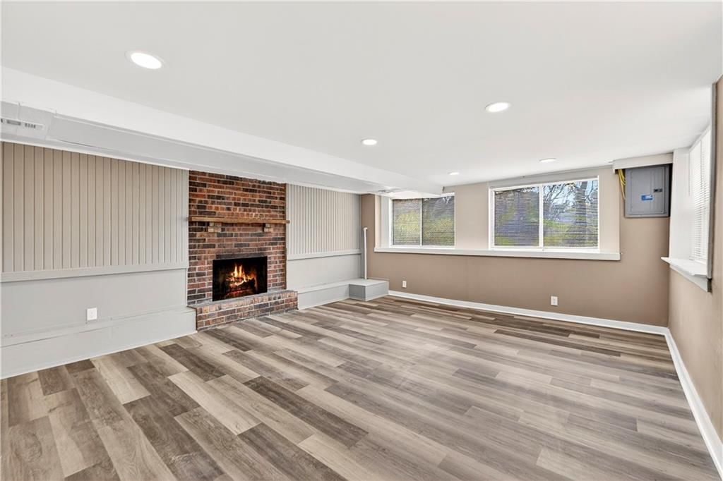 Photo 33 of 43 - 7409 E 51st Street