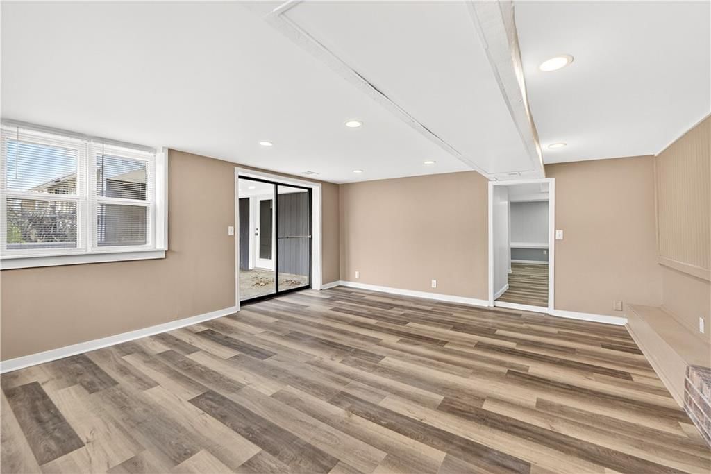 Photo 35 of 43 - 7409 E 51st Street