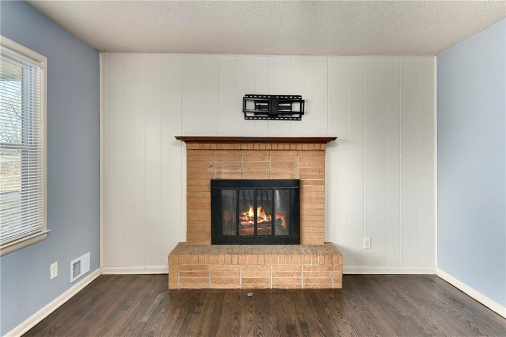 8421 Spring Valley Road — photo 7