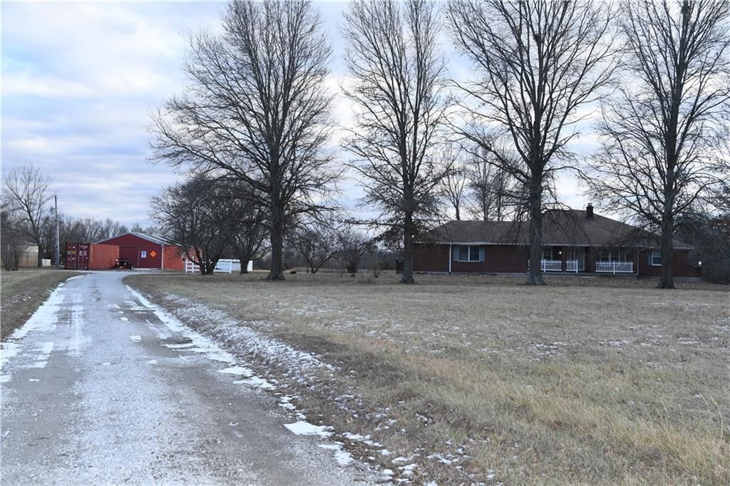 11503 State Route 2 Highway, Freeman, MO