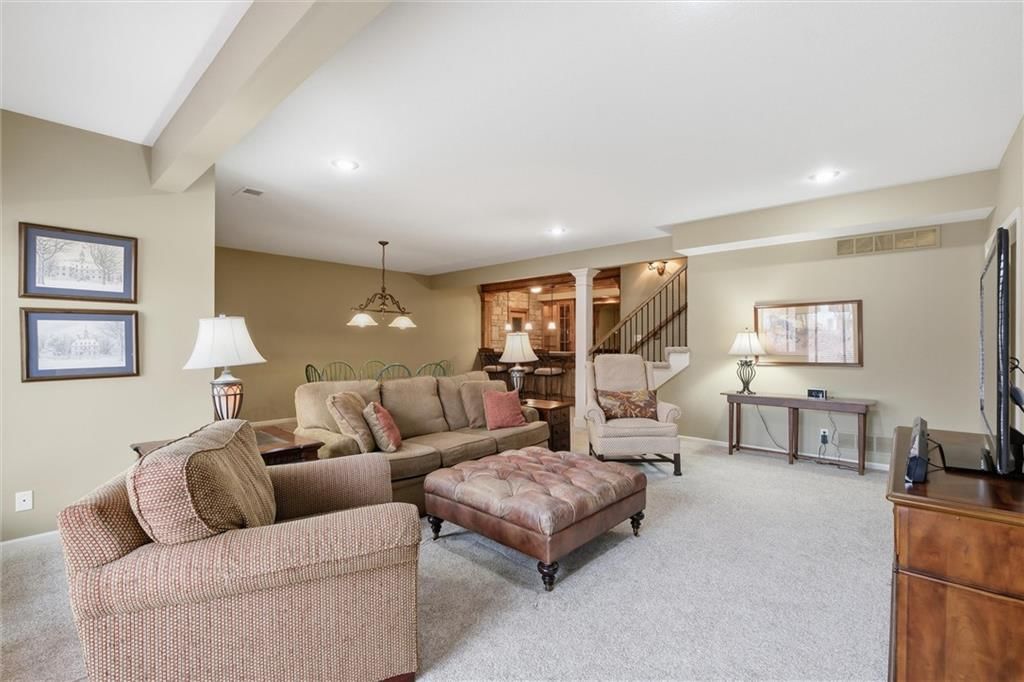 8813 W 160th Street — photo 17