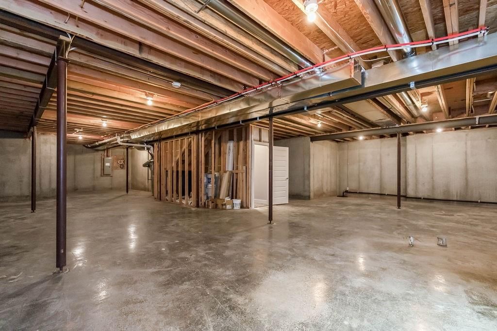 18501 Pawnee Lane — photo 44