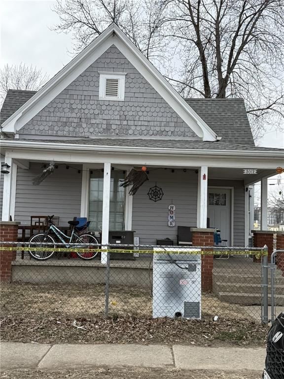 3012 S 19th Street — photo 1