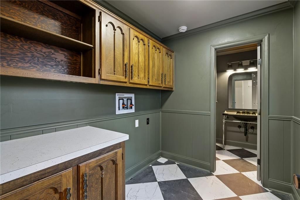 10301 Howe Drive — photo 28