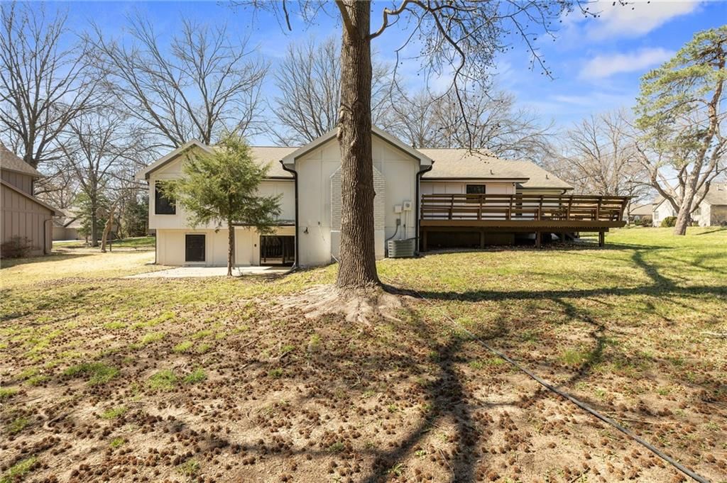 10301 Howe Drive — photo 67