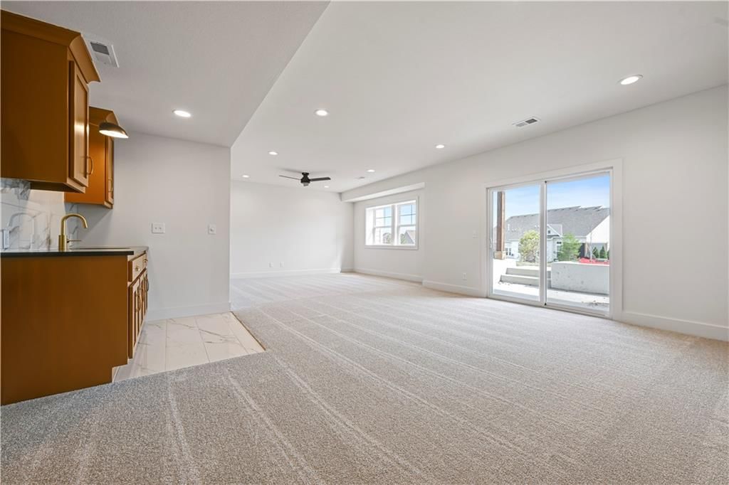13407 W 174th Terrace — photo 28
