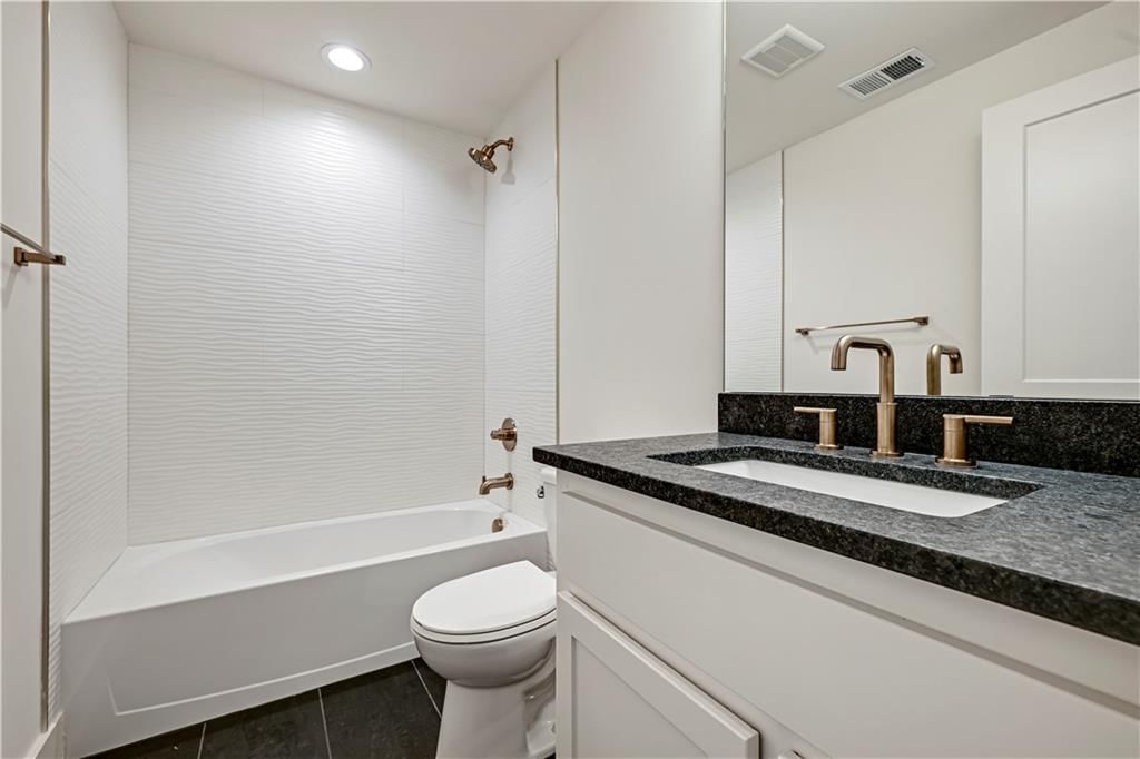 13407 W 174th Terrace — photo 33