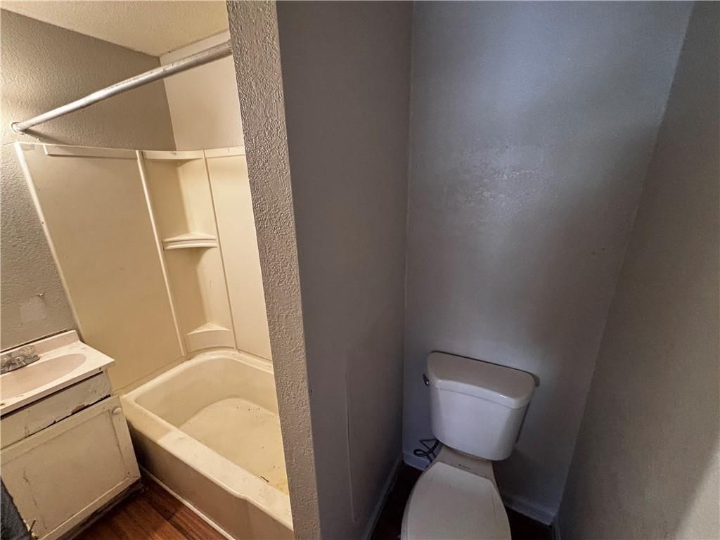 820 Tauromee Street — photo 7