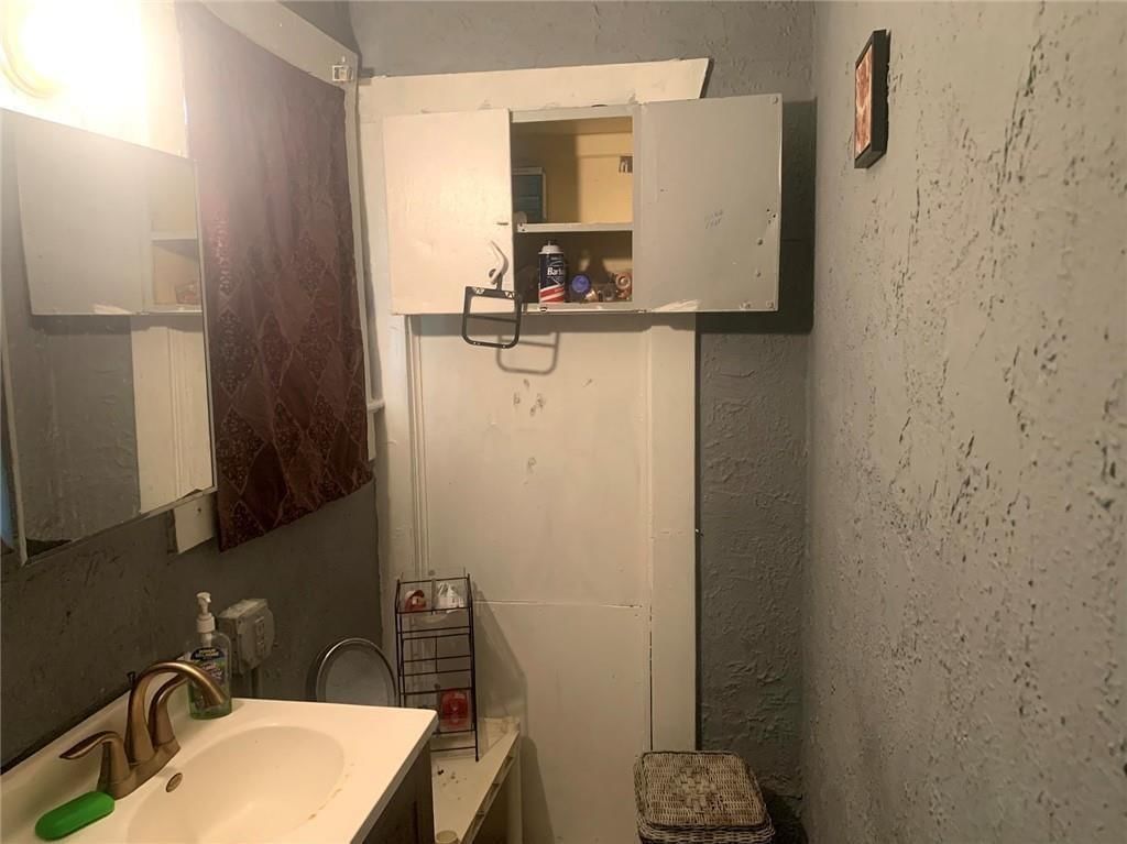 10906 E Truman Road — photo 42