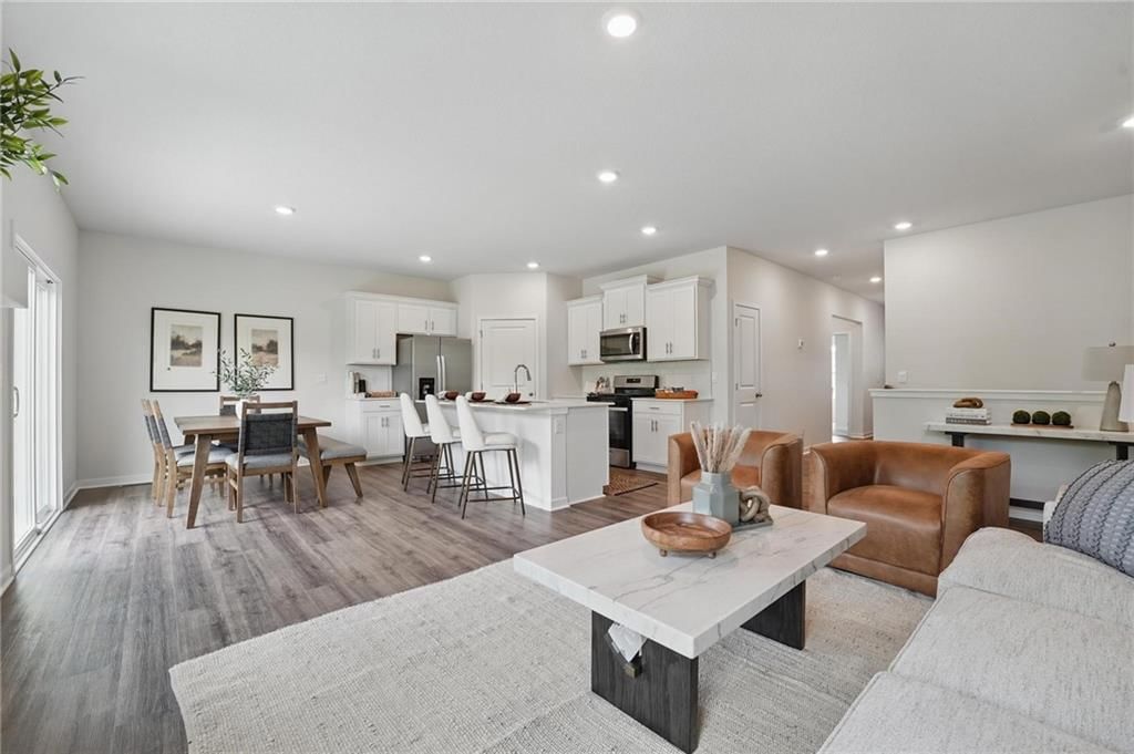2205 Creek View Lane, Raymore, MO