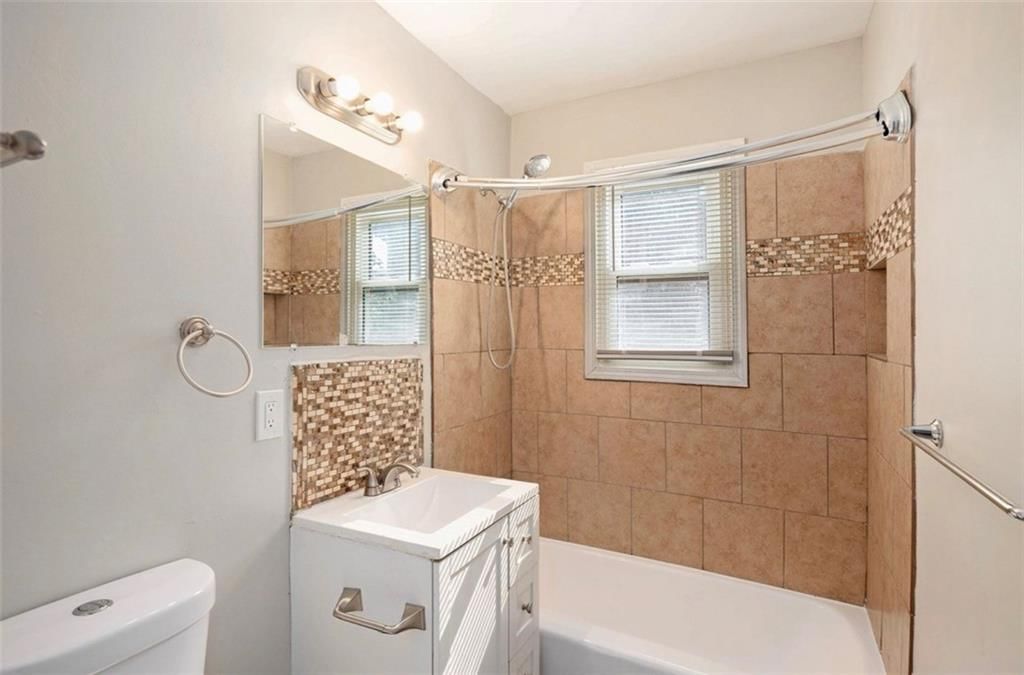 1612 Washington Avenue — photo 5