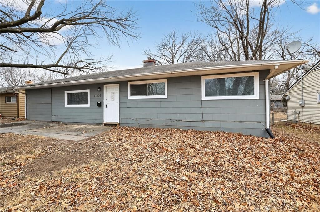 11206 CORRINGTON Avenue, Kansas City, MO