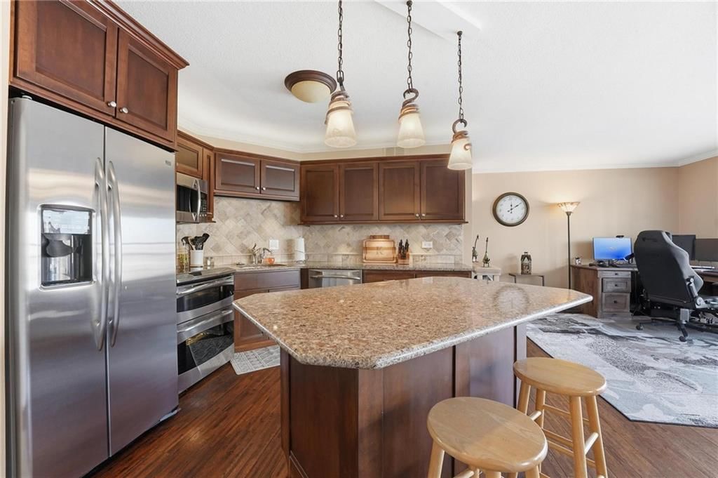 310 W 49th Street, Kansas City, MO