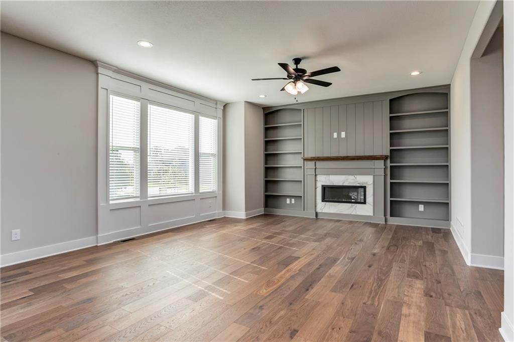 16949 S Brentwood Street — photo 14