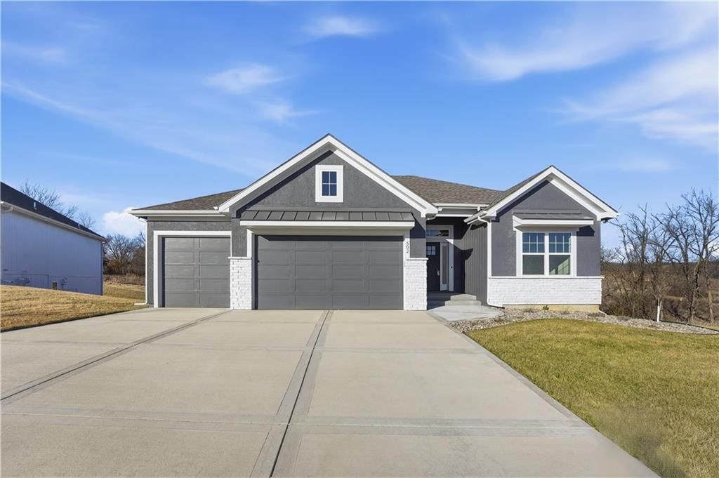 502 7th Street, Smithville, MO