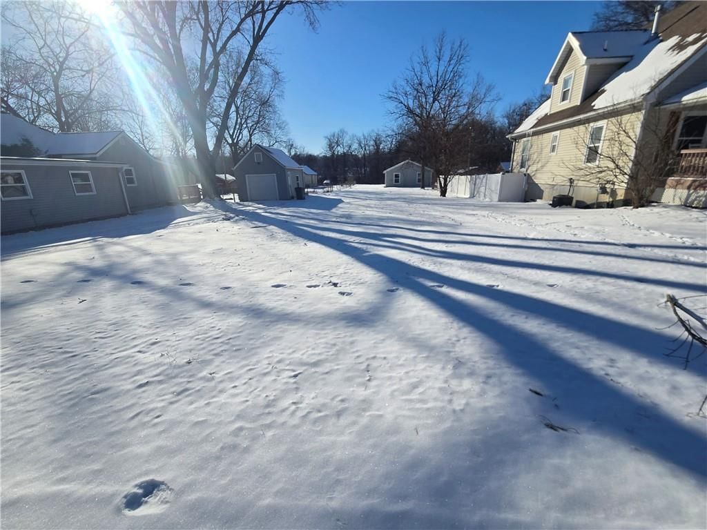 1017 Osage Street, Leavenworth, KS