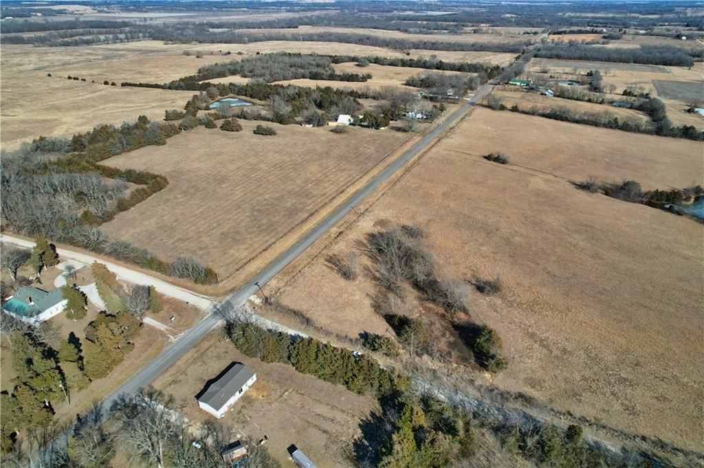 00 Valley Road — photo 30