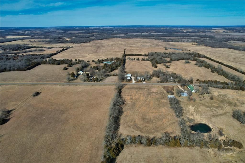 00 Valley Road — photo 4