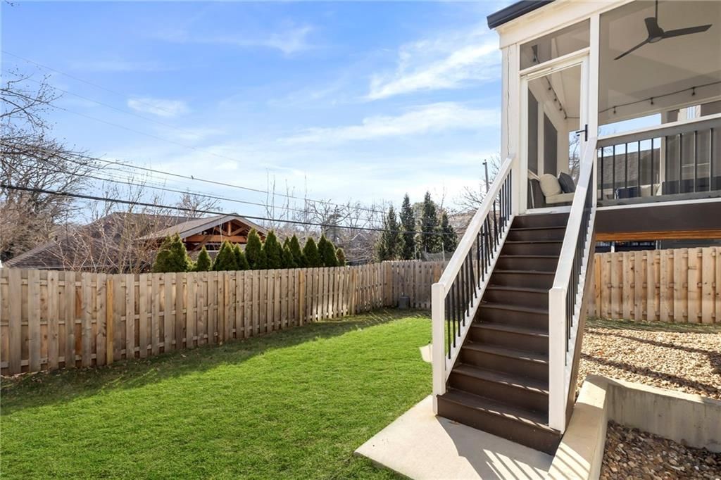 2207 W 48th Street — photo 34