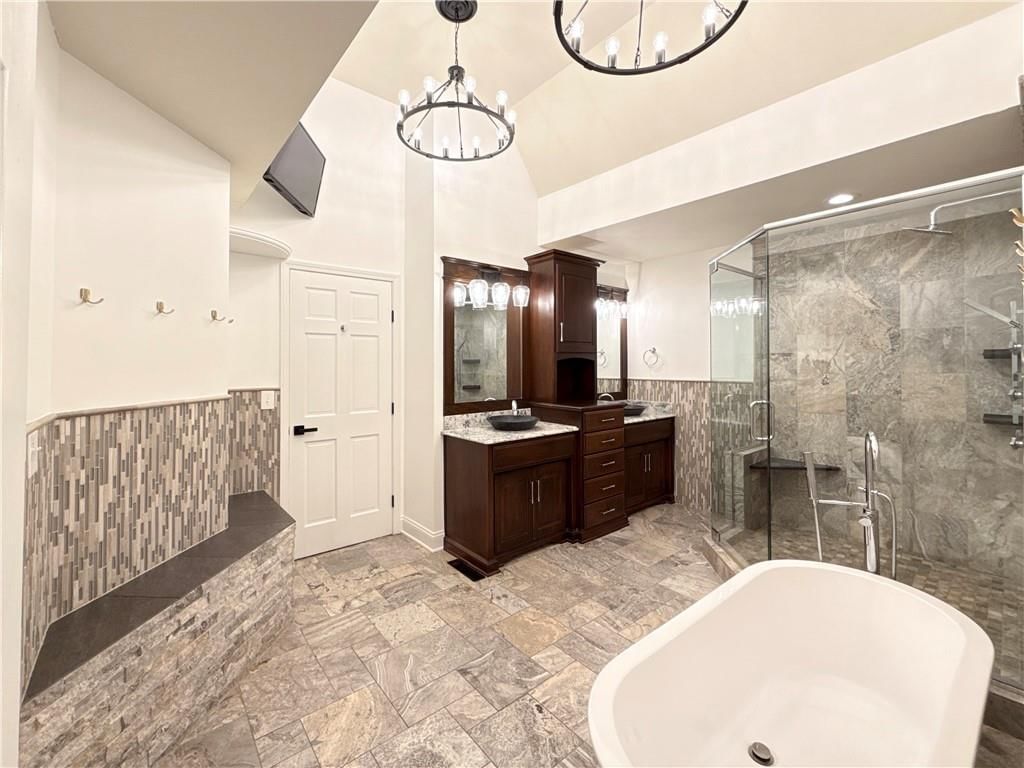 4210 NW Lake Drive — photo 17