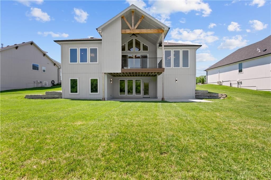 2825 SW Heartland Road — photo 57