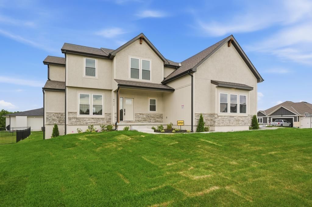 8415 NW 90th Street, Kansas City, MO