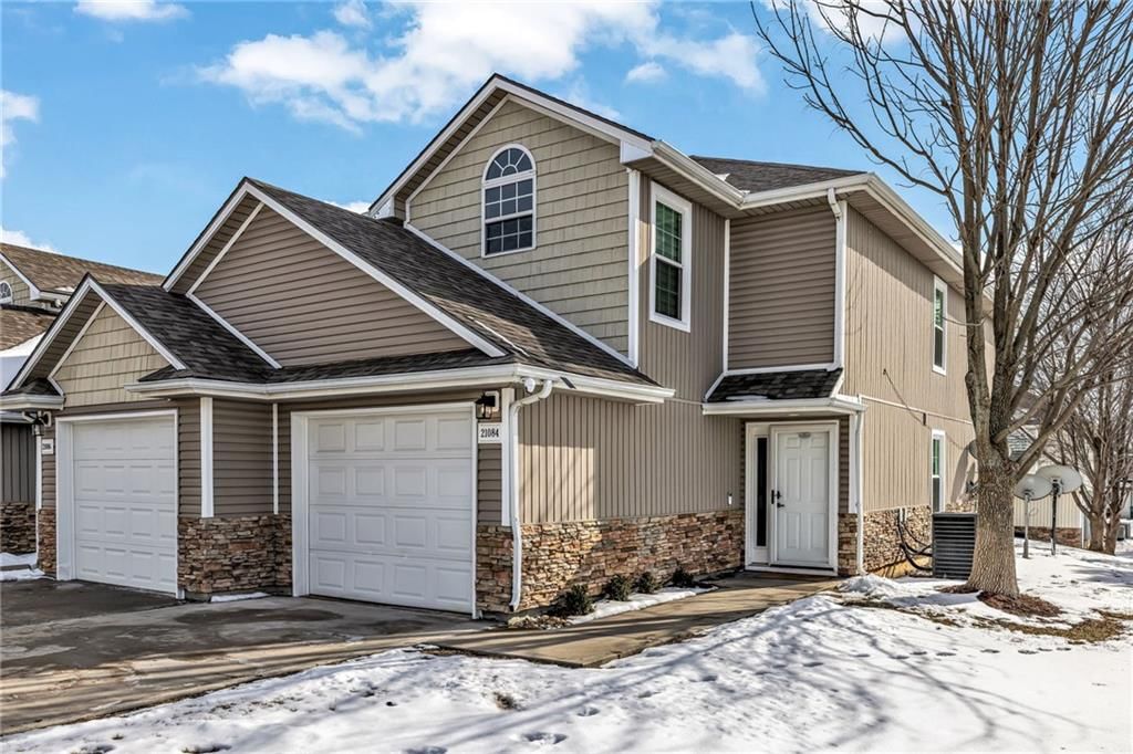 21084 Millridge Street, Spring Hill, KS