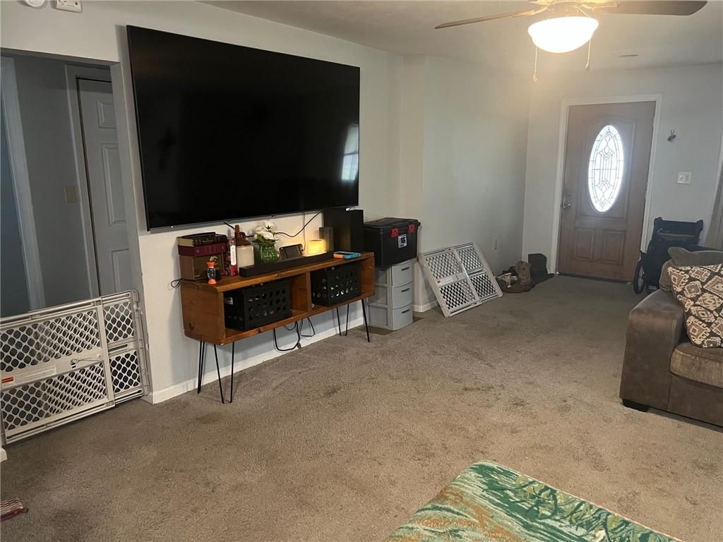503 W Hickory Street — photo 7