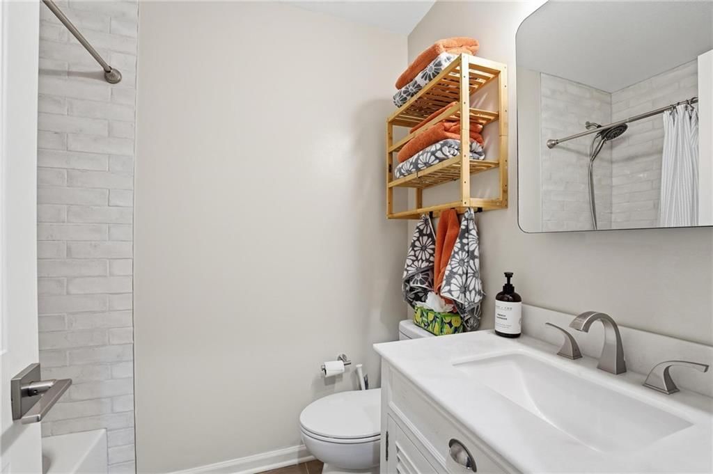 10114 N Miller Lane — photo 38