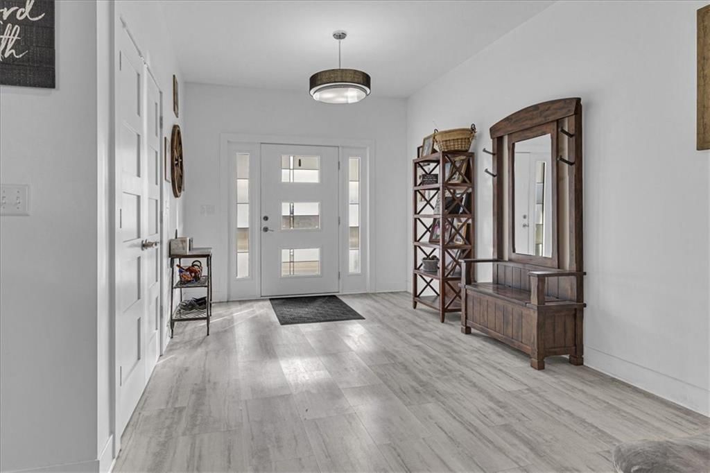 8944 Southpoint Drive — photo 9
