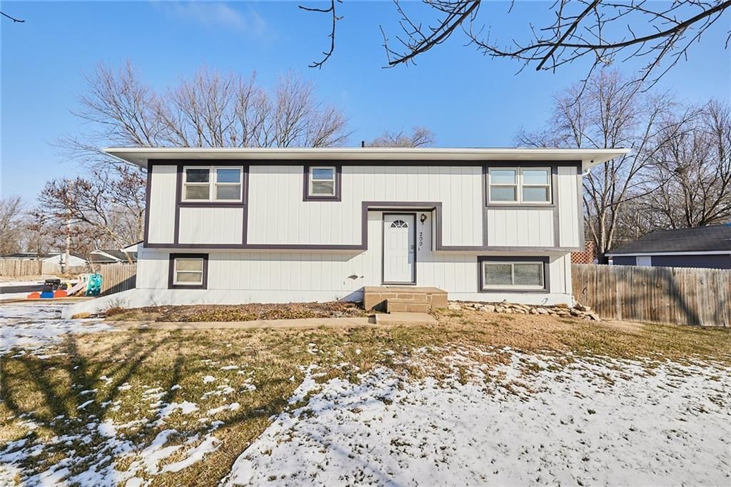 200 E Hulett Street, Edgerton, KS