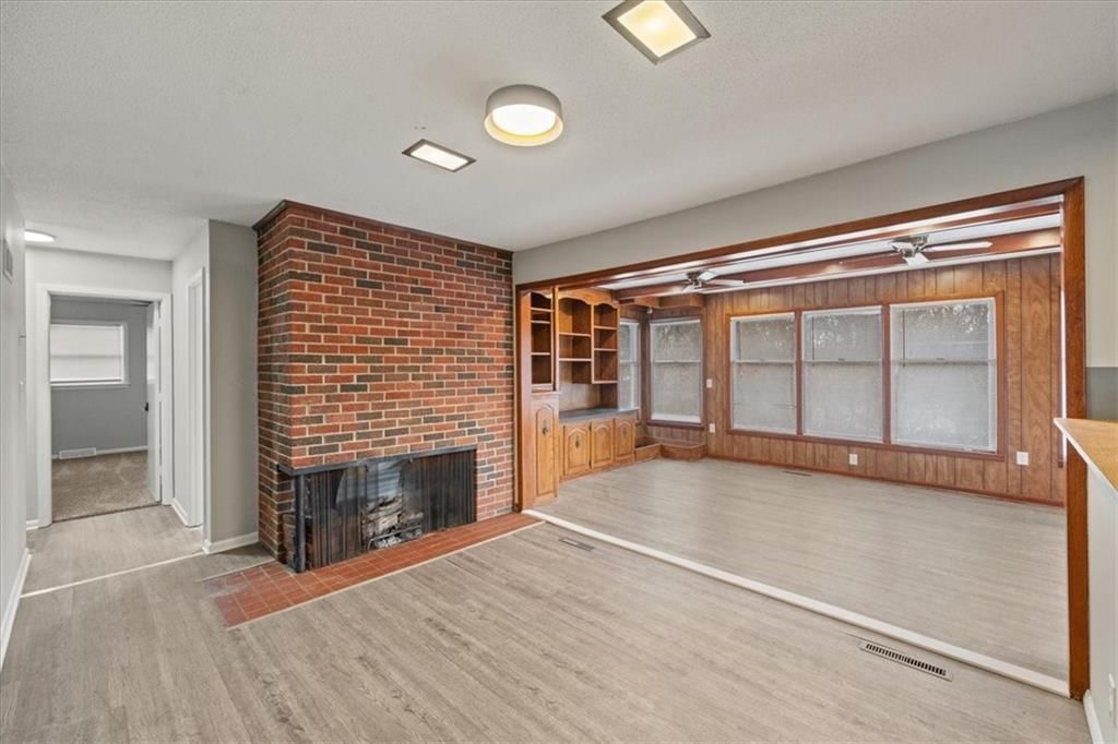 612 Christopher Street — photo 15