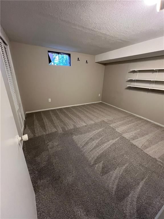 612 Christopher Street — photo 26