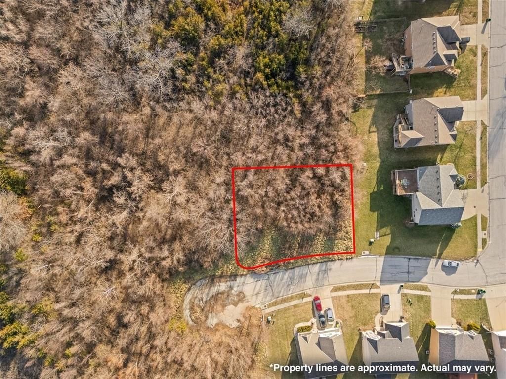 12200 Craig Drive, Grandview, MO