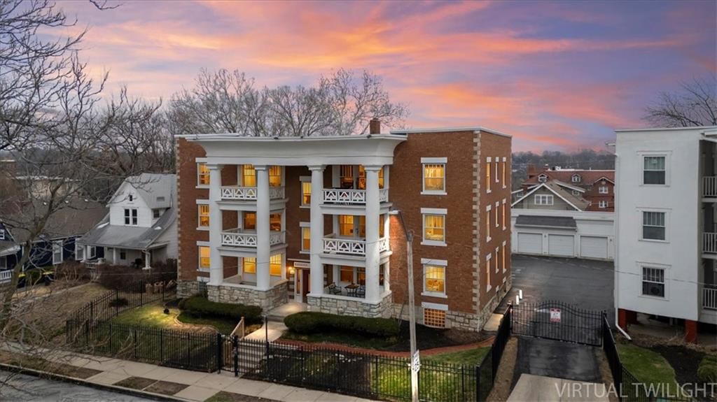 4227 Oak Street, Kansas City, MO