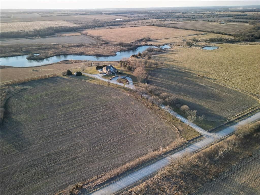 4631 S Country Club Road — photo 4