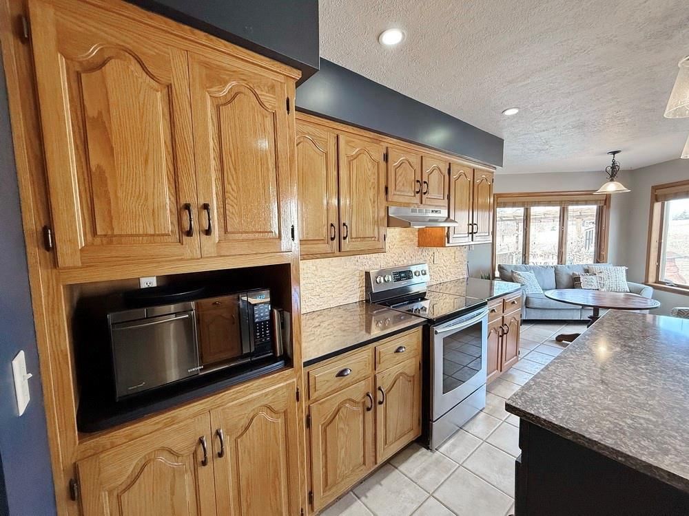 1355 E EE Highway — photo 19