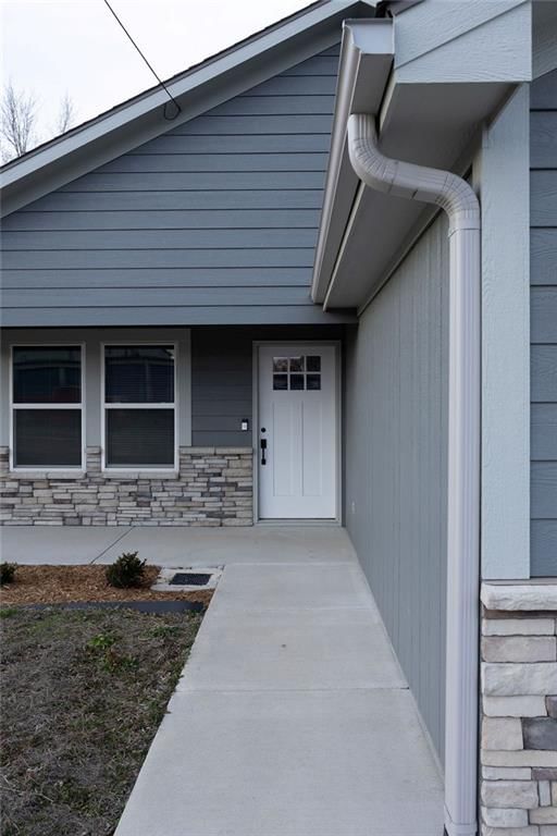 609 W Dryden Street — photo 31