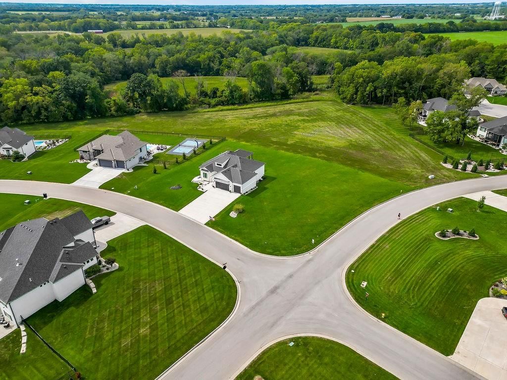 1 S Buffalo Ridge Court — photo 4