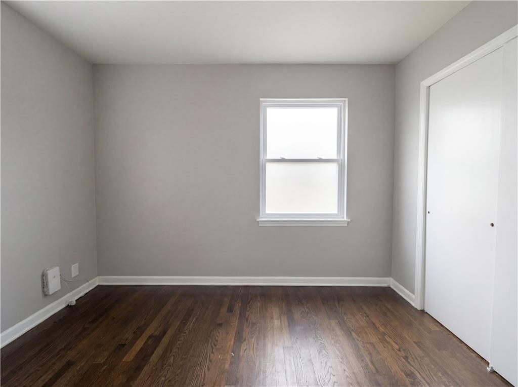 715 E 72nd Terrace — photo 4
