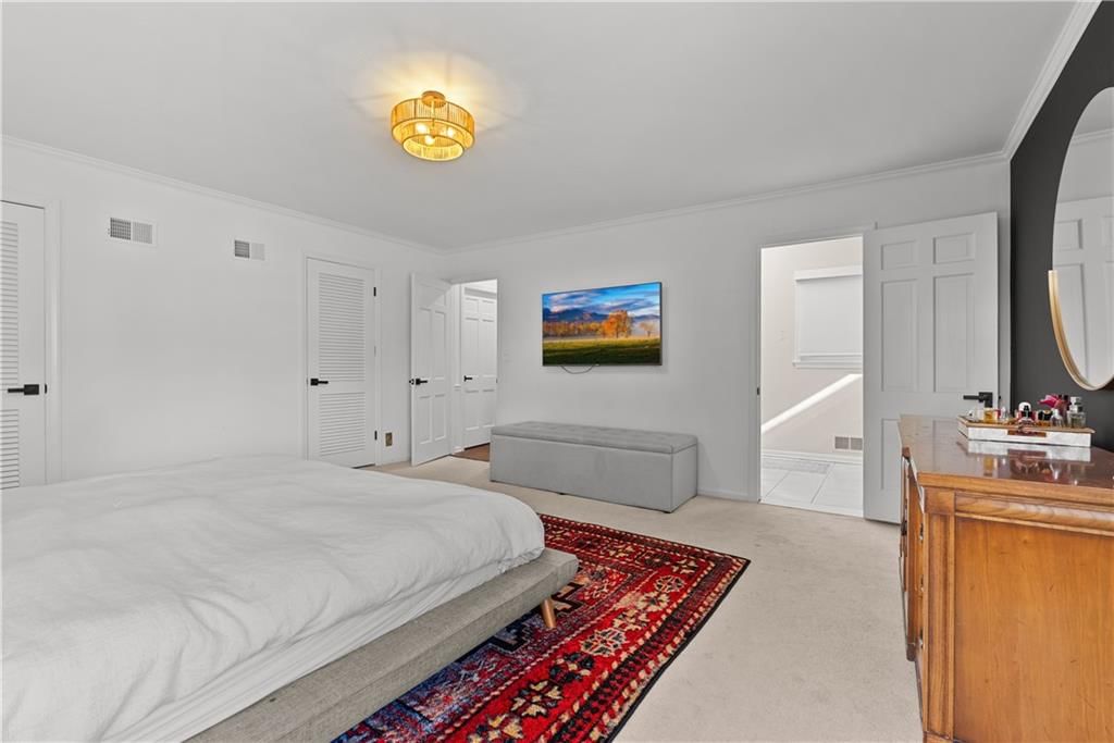 Photo 25 of 61 - 9504 W 106TH Street