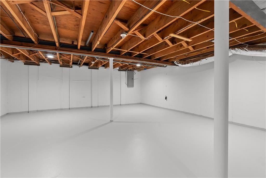 Photo 42 of 61 - 9504 W 106TH Street