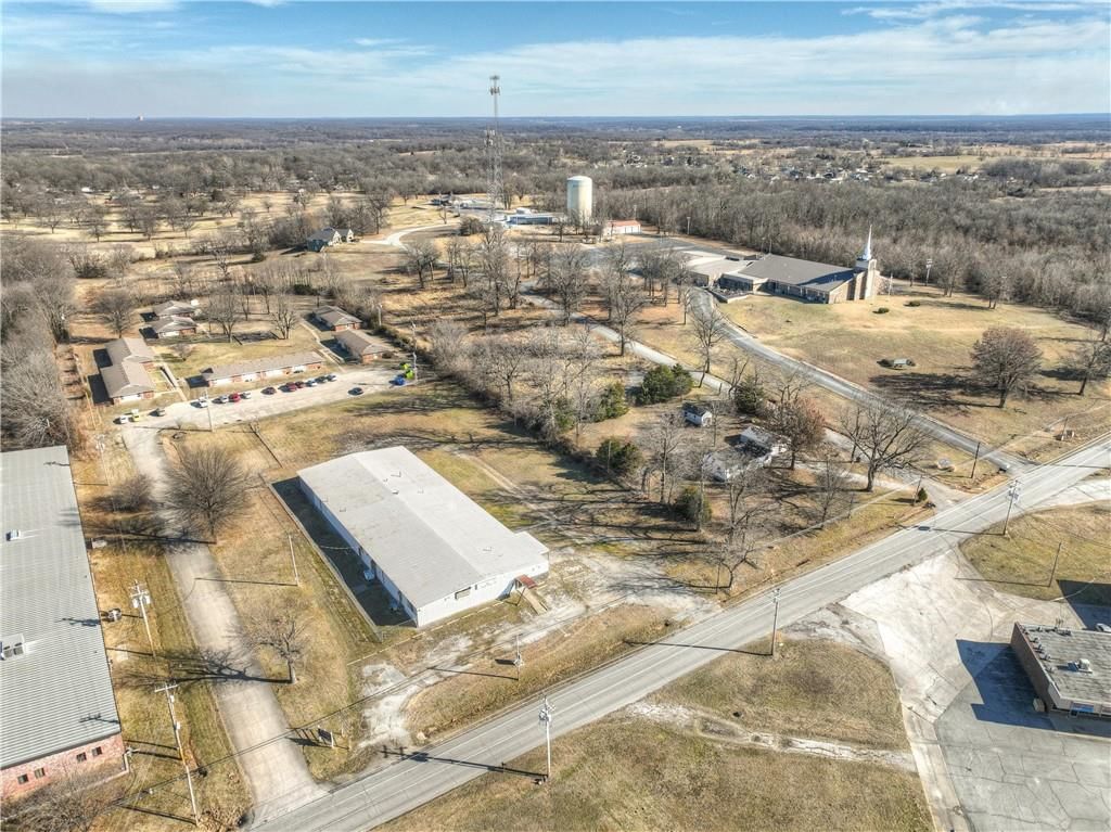2800 Roberts Road — photo 9