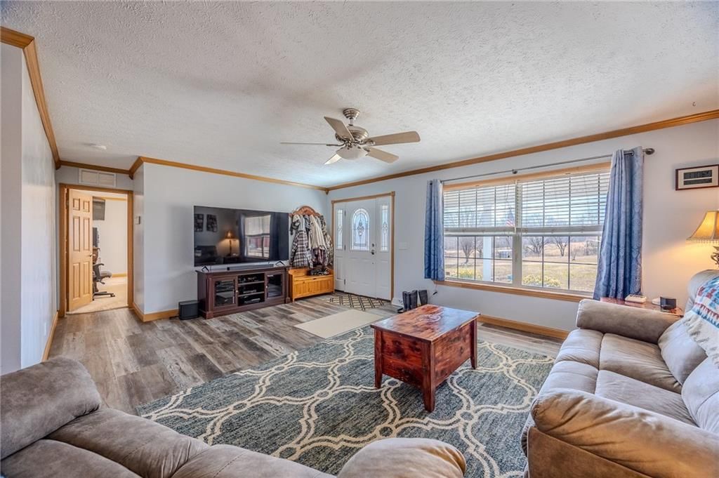 28345 Sapphire Drive — photo 13