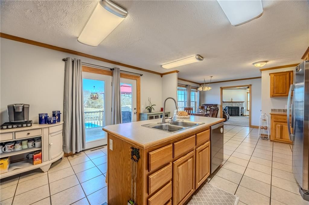 28345 Sapphire Drive — photo 17