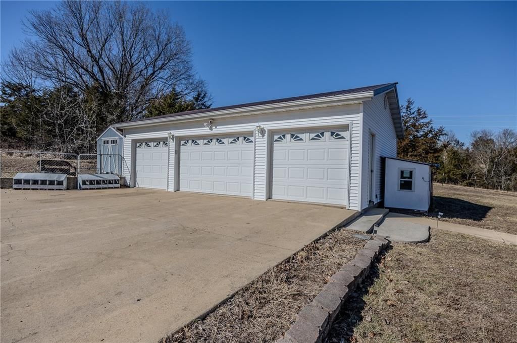 28345 Sapphire Drive — photo 49