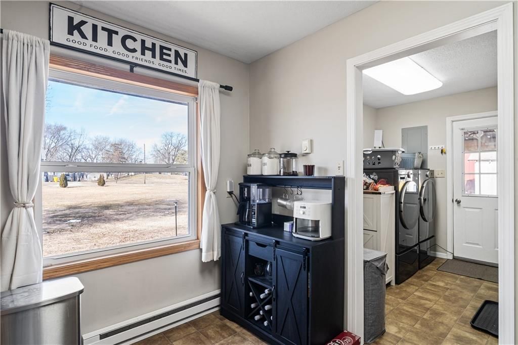 131 Ash Street — photo 15