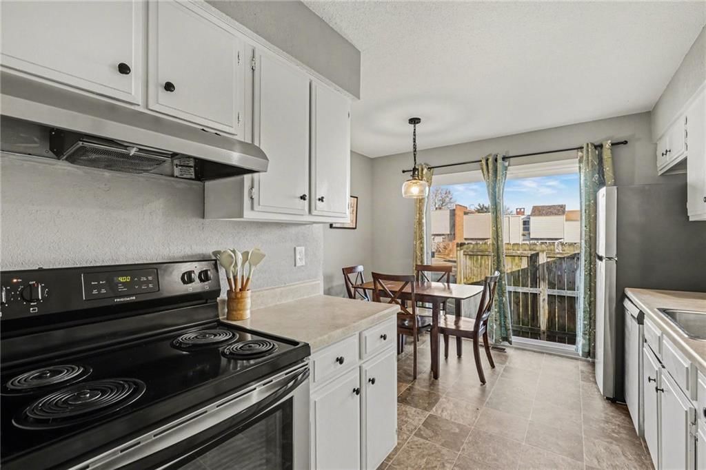 11253 Calico Drive — photo 9